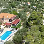 Seafront Goga By Guide * Vela Luka
