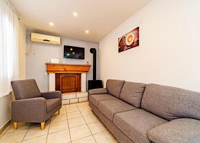 Villa Seafront Goga By Guide *